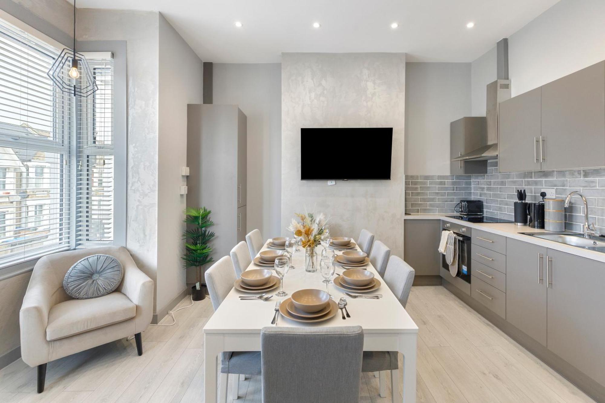 Wembley Luxury 3 Bedroom 런던 외부 사진